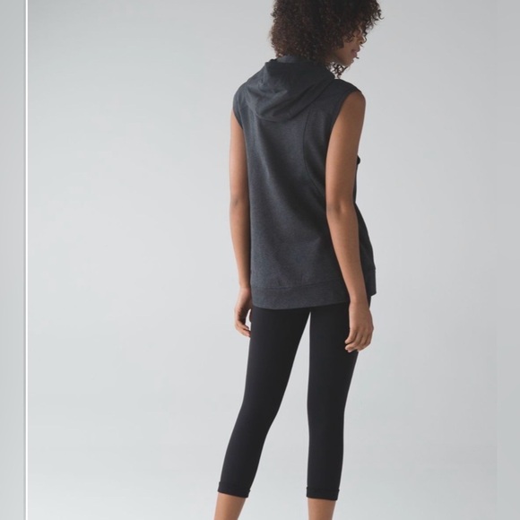 Lululemon Blissed Out Sleeveless Hoodie Heathered Black Gray 6 - Picture 10 of 12